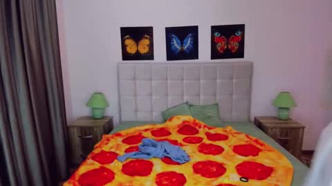 Polina online show from 17, 1, 2025