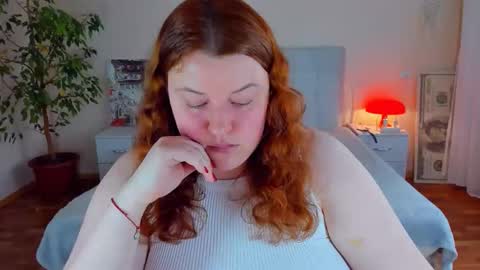 Snapshot of polinasallivan chatting on 7, 5, 2026 Polina online show from 7, 5, 2026