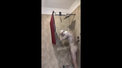 Snapshot of polish2000 chatting on 14, 12, 2025 Polish Boy online show from 14, 12, 2025