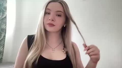 polishangel222 online show from 18, 2, 2026