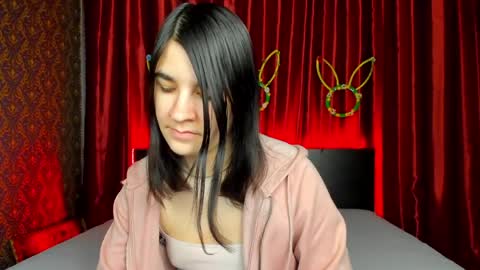 Polly online show from 11, 4, 2026