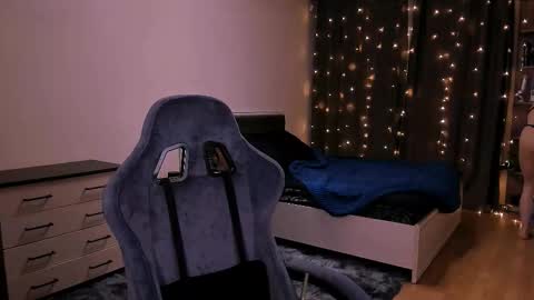 Snapshot of polusladkoye chatting on 16, 12, 2025 Megan.online online show from 16, 12, 2025