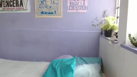 Snapshot of poly_mer chatting on 7, 1, 2025 Poly online show from 7, 1, 2025