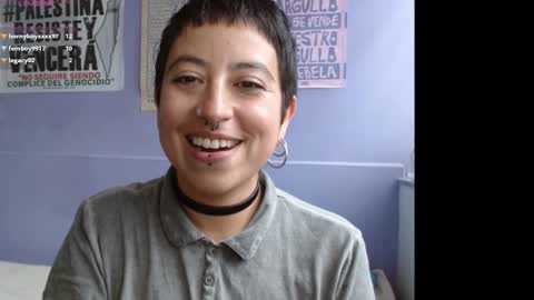 Snapshot of poly_mer chatting on 4, 2, 2025 Poly online show from 4, 2, 2025