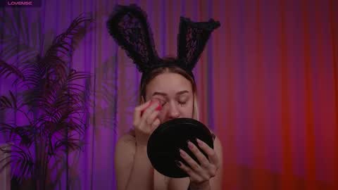 Snapshot of pooja_hegde chatting on 8, 10, 2025 Eva online show from 8, 10, 2025