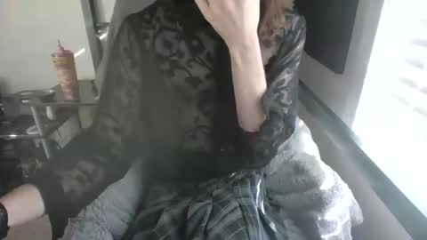 porcelain_tears01 online show from 28, 10, 2025