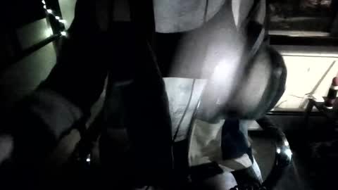 porcelain_tears01 online show from 4, 3, 2026