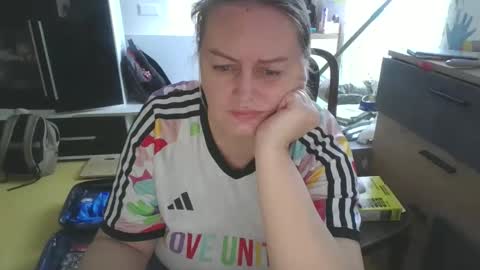 MelissOfficial online show from 26, 3, 2026