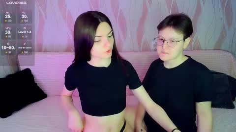 Ana and Tati online show from 17, 12, 2025