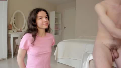 Bella  online show from 18, 1, 2025