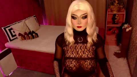 pornstarshaina online show from 24, 12, 2024