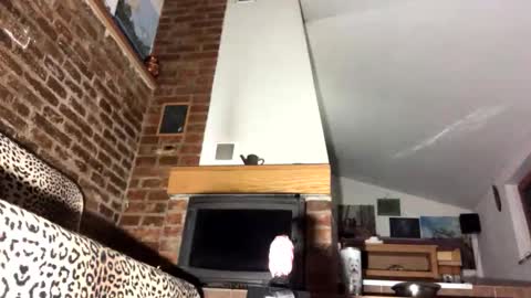 Snapshot of pornstriker chatting on 17, 10, 2025 PornStriker online show from 17, 10, 2025