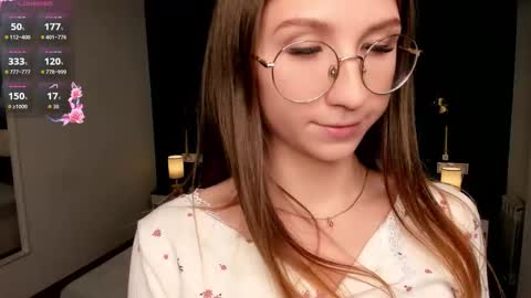 Elizabeth online show from 18, 9, 2025