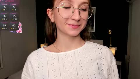 Elizabeth online show from 24, 9, 2025