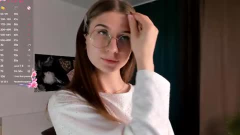 Elizabeth online show from 17, 7, 2026