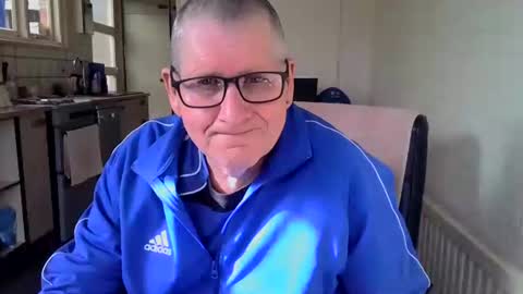 poshman65 online show from 24, 2, 2026