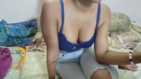 Snapshot of poulomi_das chatting on 4, 10, 2025 poulomi online show from 4, 10, 2025