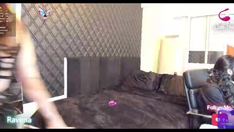 Ravena Rozz online show from 22, 12, 2024