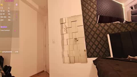 Ravena Rozz online show from 17, 2, 2025