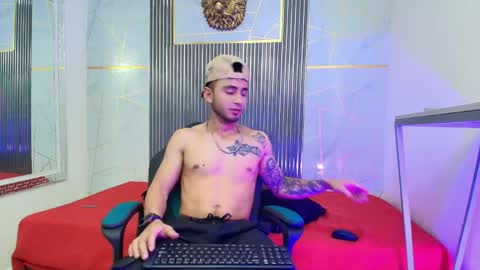 Snapshot of powerlustx chatting on 8, 6, 2026 online show from 8, 6, 2026
