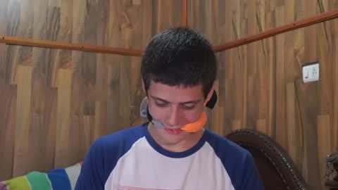 chris independent  online show from 31, 10, 2025