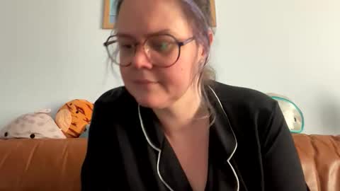 Snapshot of ppriestess chatting on 8, 5, 2026 ppriestess online show from 8, 5, 2026