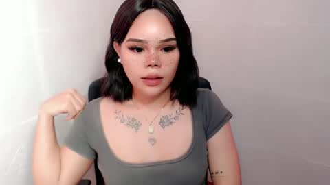 MAXXINE online show from 26, 1, 2025