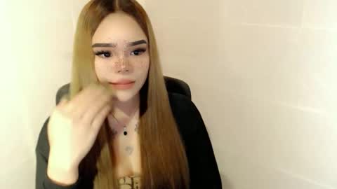 MAXXINE online show from 2, 3, 2026