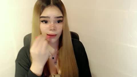 Snapshot of preciousangel69xxx chatting on 3, 5, 2026 MAXXINE online show from 3, 5, 2026