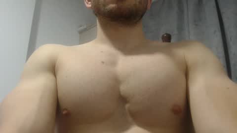 Snapshot of preettyboyx chatting on 7, 12, 2024 JUAN online show from 7, 12, 2024
