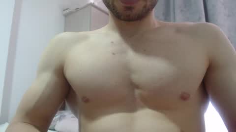 Snapshot of preettyboyx chatting on 8, 12, 2024 JUAN online show from 8, 12, 2024
