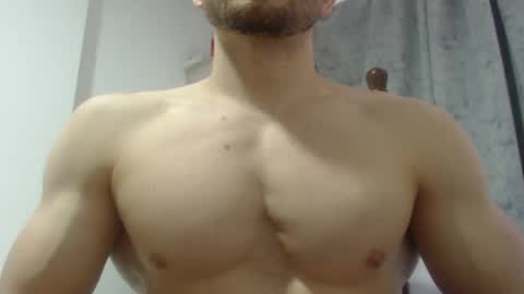Snapshot of preettyboyx chatting on 11, 12, 2024 JUAN online show from 11, 12, 2024