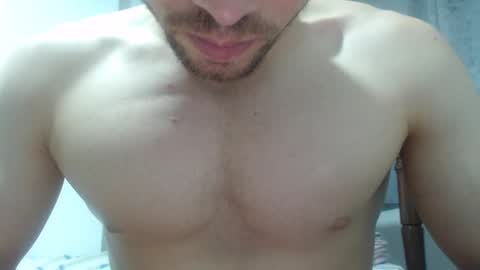 Snapshot of preettyboyx chatting on 14, 12, 2024 JUAN online show from 14, 12, 2024