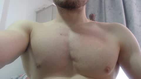 Snapshot of preettyboyx chatting on 15, 12, 2024 JUAN online show from 15, 12, 2024
