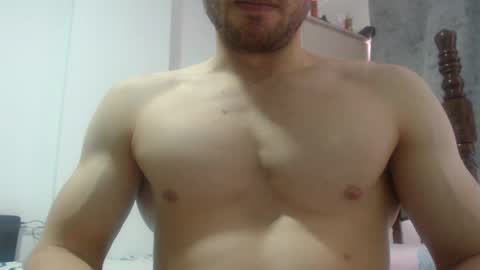 Snapshot of preettyboyx chatting on 22, 12, 2024 JUAN online show from 22, 12, 2024
