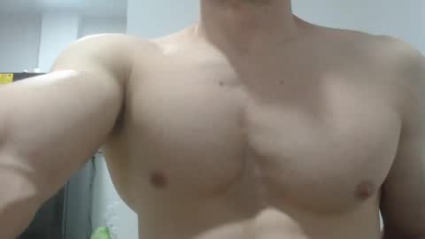 Snapshot of preettyboyx chatting on 14, 2, 2025 JUAN online show from 14, 2, 2025