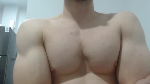 Snapshot of preettyboyx chatting on 19, 2, 2025 JUAN online show from 19, 2, 2025