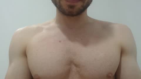 Snapshot of preettyboyx chatting on 24, 2, 2025 JUAN online show from 24, 2, 2025