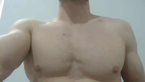 Snapshot of preettyboyx chatting on 27, 2, 2025 JUAN online show from 27, 2, 2025