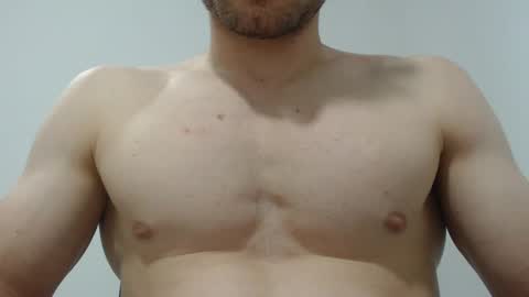 Snapshot of preettyboyx chatting on 9, 3, 2025 JUAN online show from 9, 3, 2025