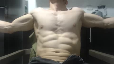 Snapshot of preettyboyx chatting on 13, 9, 2025 JUAN online show from 13, 9, 2025