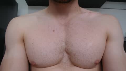 Snapshot of preettyboyx chatting on 22, 9, 2025 JUAN online show from 22, 9, 2025