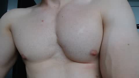 Snapshot of preettyboyx chatting on 25, 9, 2025 JUAN online show from 25, 9, 2025