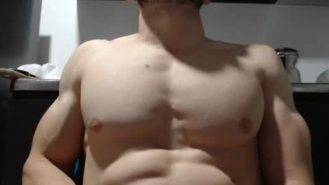Snapshot of preettyboyx chatting on 29, 9, 2025 JUAN online show from 29, 9, 2025