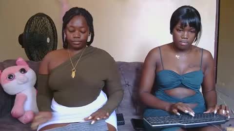 Snapshot of preetycookie chatting on 16, 2, 2025 Lilly online show from 16, 2, 2025