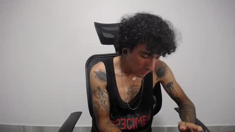 Plux online show from 3, 2, 2025