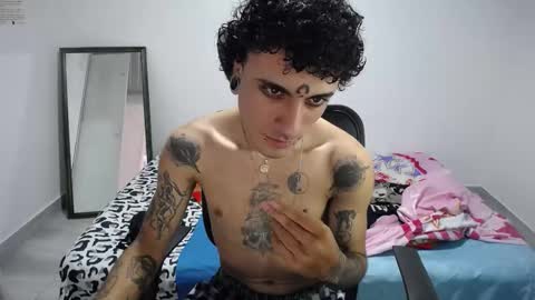 Plux online show from 5, 11, 2025