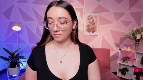 Snapshot of press_anykey chatting on 18, 7, 2026 Camila online show from 18, 7, 2026