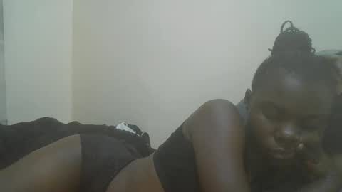 Snapshot of prettiest_doll chatting on 19, 12, 2025 prettiest_doll online show from 19, 12, 2025