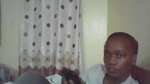 Snapshot of pretty_beib chatting on 3, 11, 2025 Karol online show from 3, 11, 2025
